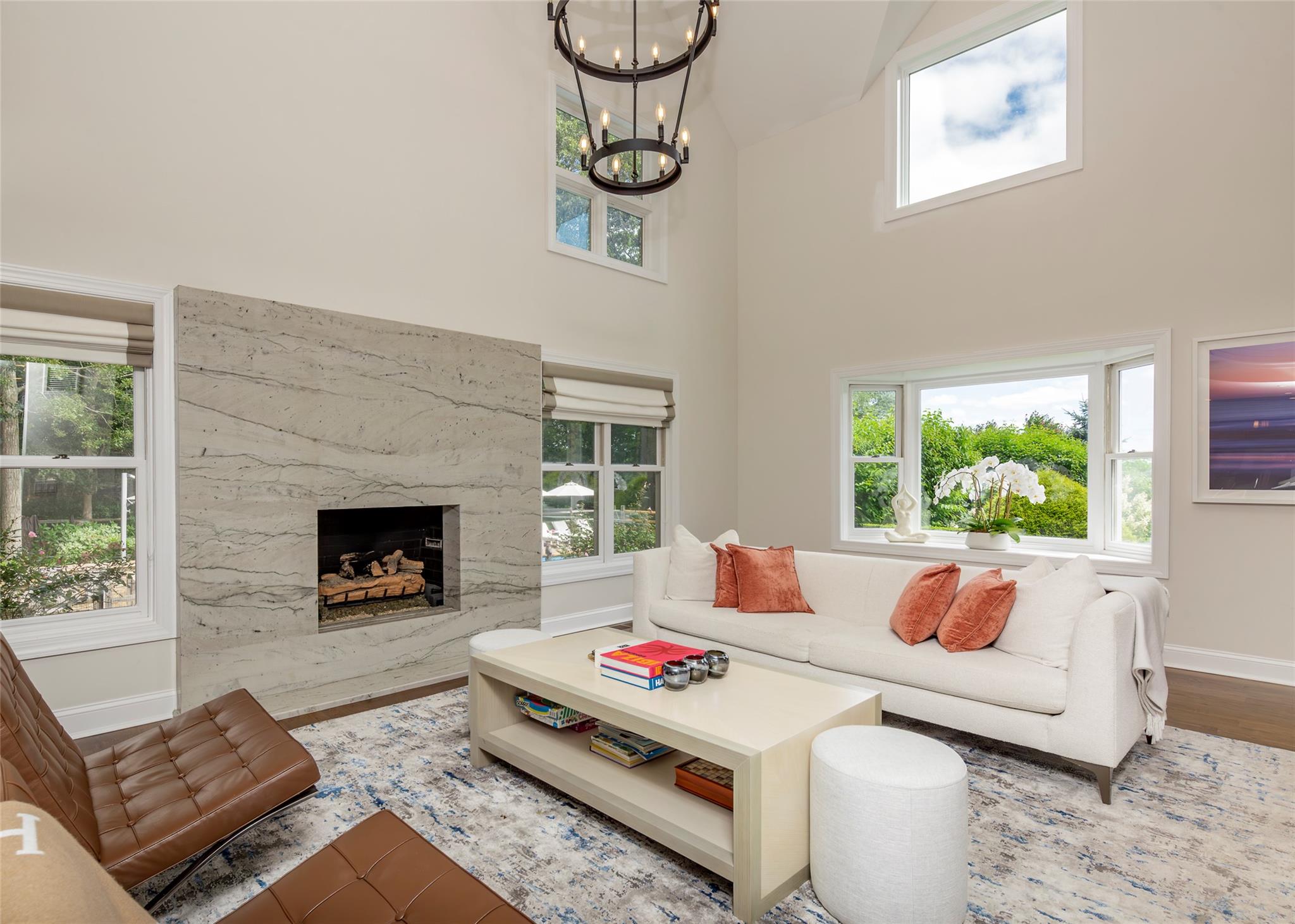 652 E Noyack Path, Water Mill, New York image 8