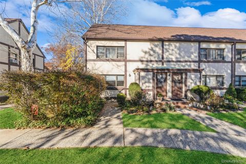 Photo of 123 15th Street #A-1, Garden City, NY 11530 (MLS # 932090)