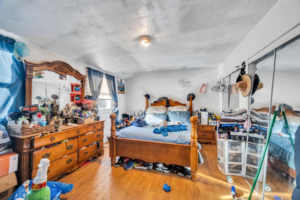 189 Hill Circle, Calverton, New York image 26