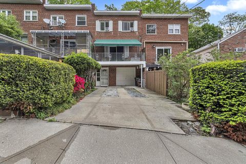 5450 Valles Avenue, Bronx, NY 10471 - #: 860317