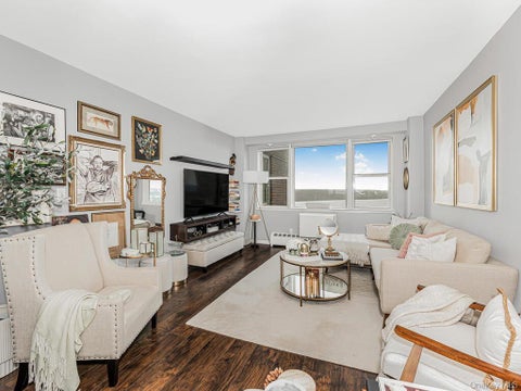 Homes For Sale - 5800 Arlington Avenue #16A<br/> Bronx, NY 10471