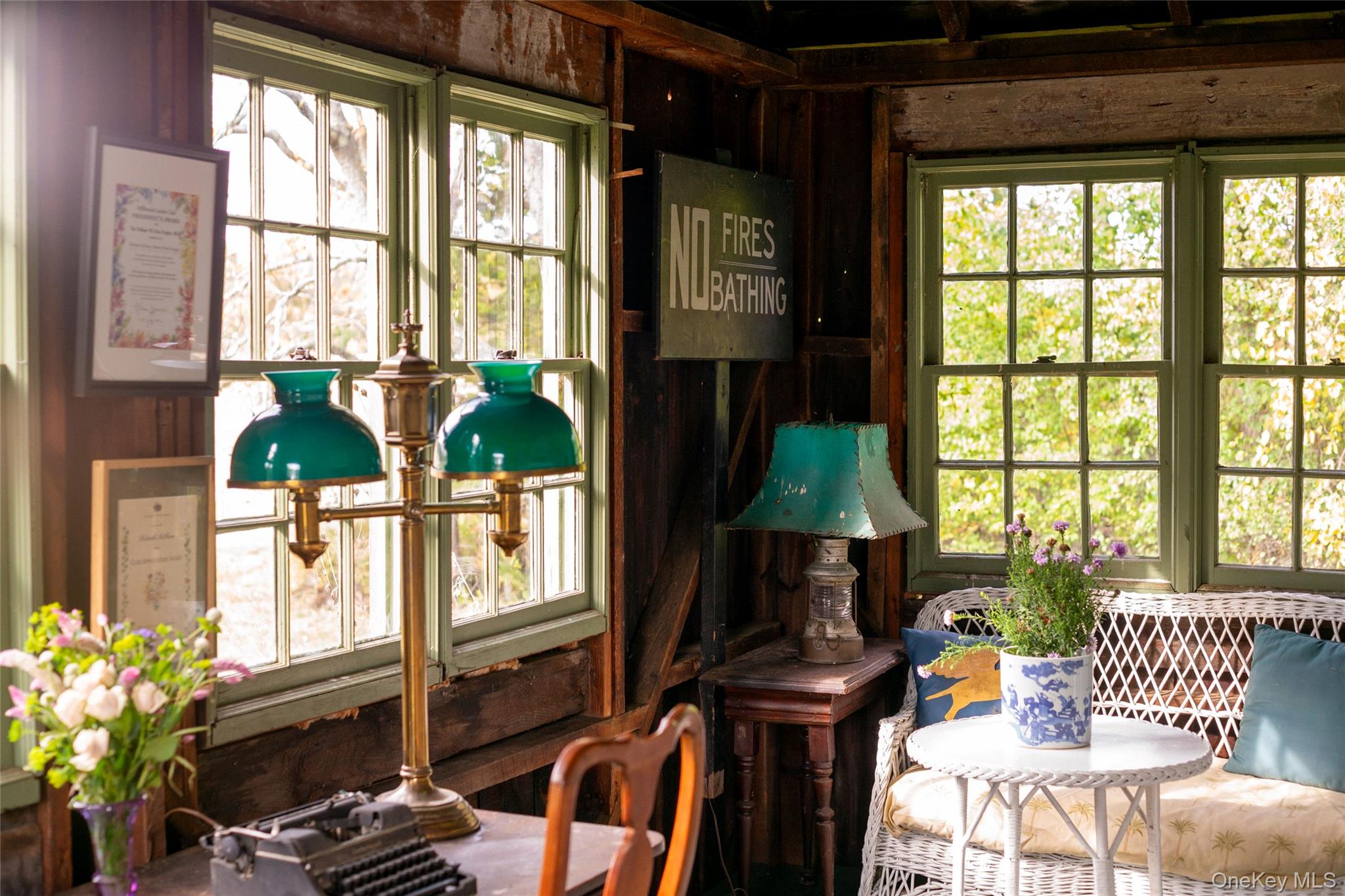 Germantown, New York 12526, United States, 4 Bedrooms Bedrooms, ,2 BathroomsBathrooms,Residential,Active,231006