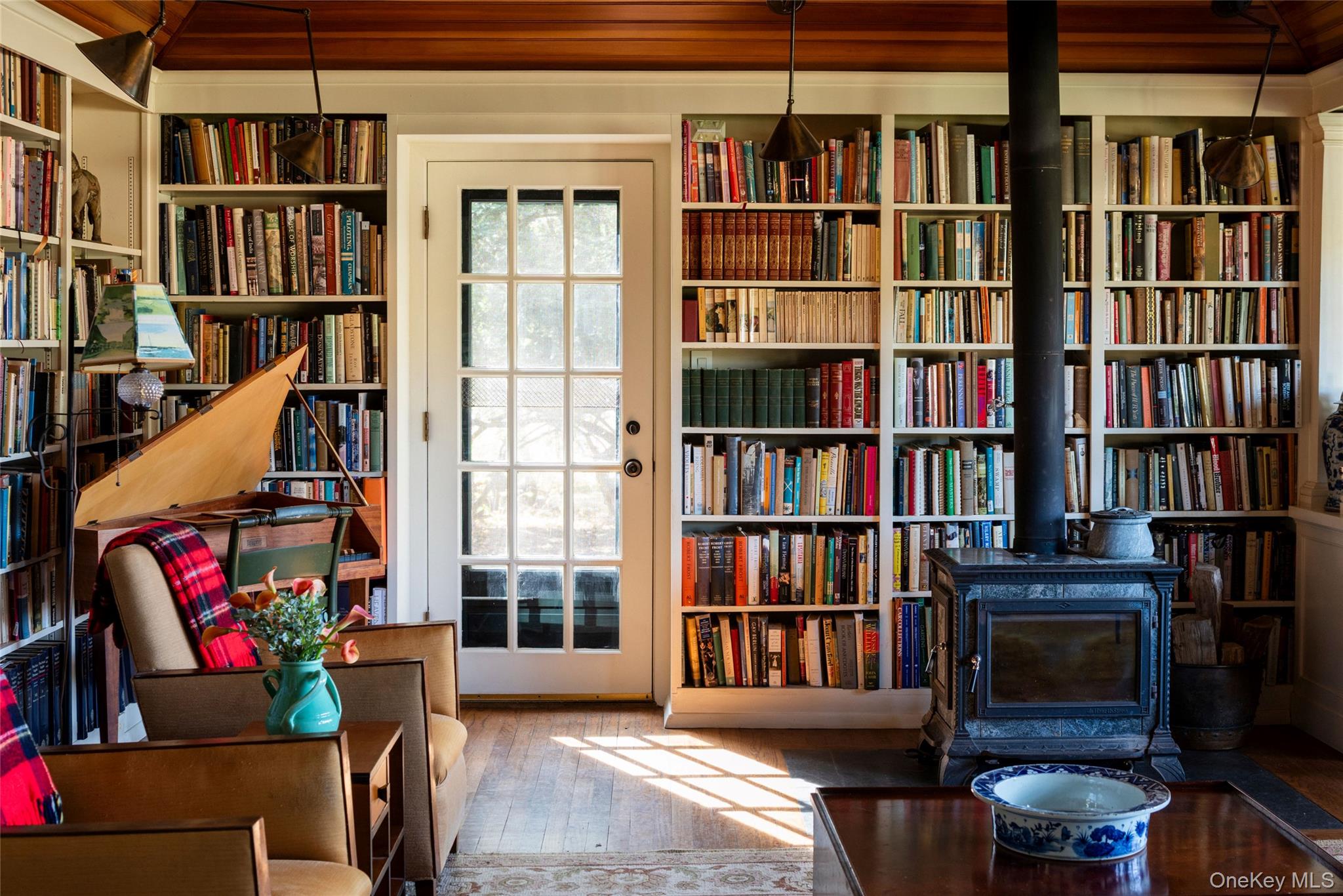 Germantown, New York 12526, United States, 4 Bedrooms Bedrooms, ,2 BathroomsBathrooms,Residential,Active,231006