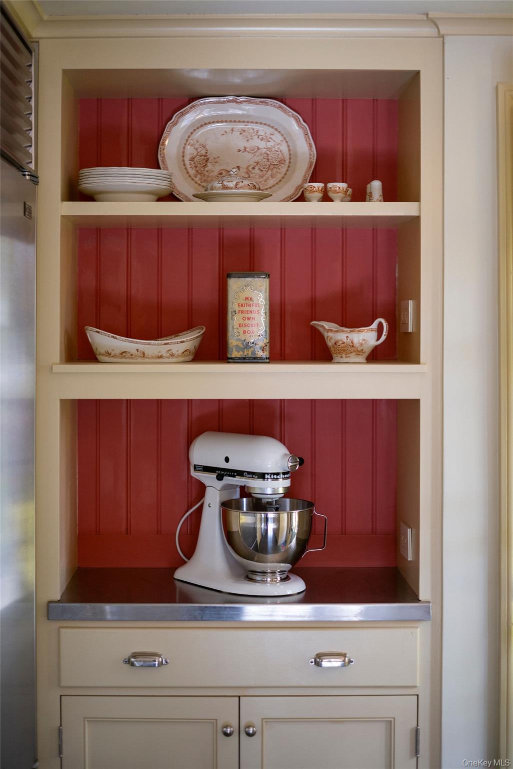 Germantown, New York 12526, United States, 4 Bedrooms Bedrooms, ,2 BathroomsBathrooms,Residential,Active,231006