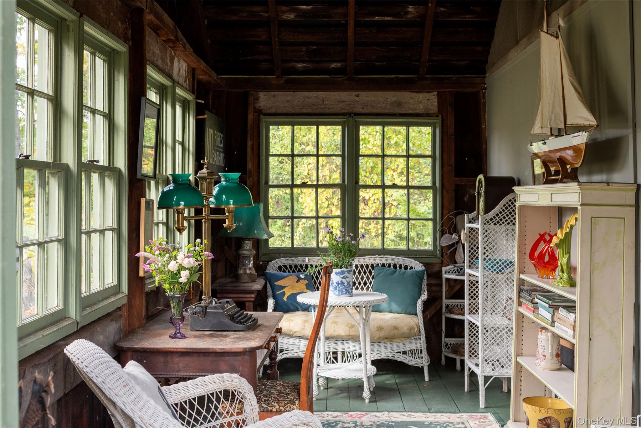 Germantown, New York 12526, United States, 4 Bedrooms Bedrooms, ,2 BathroomsBathrooms,Residential,Active,231006