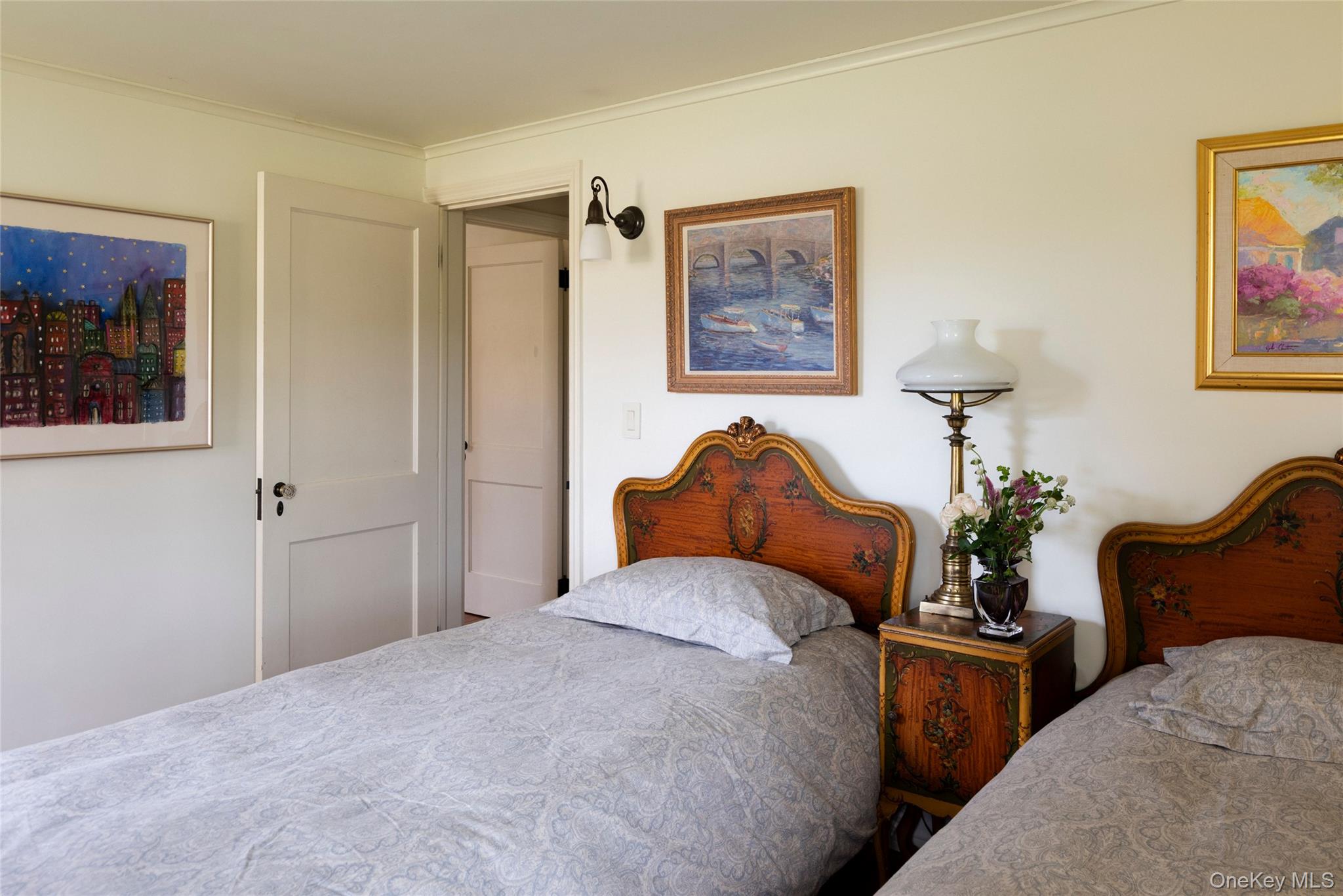 Germantown, New York 12526, United States, 4 Bedrooms Bedrooms, ,2 BathroomsBathrooms,Residential,Active,231006