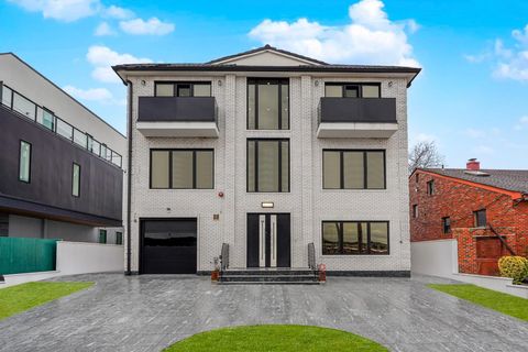 86 Whitman Drive Brooklyn NY 11234