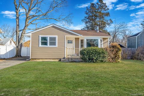 247 Rider Avenue Patchogue NY 11772