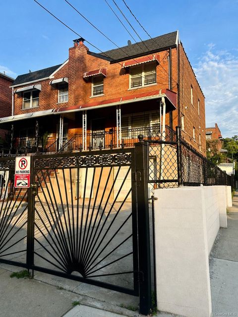 Apartment For Rent - 1440 Needham Avenue #2ND FL<br/> Bronx, NY 10469