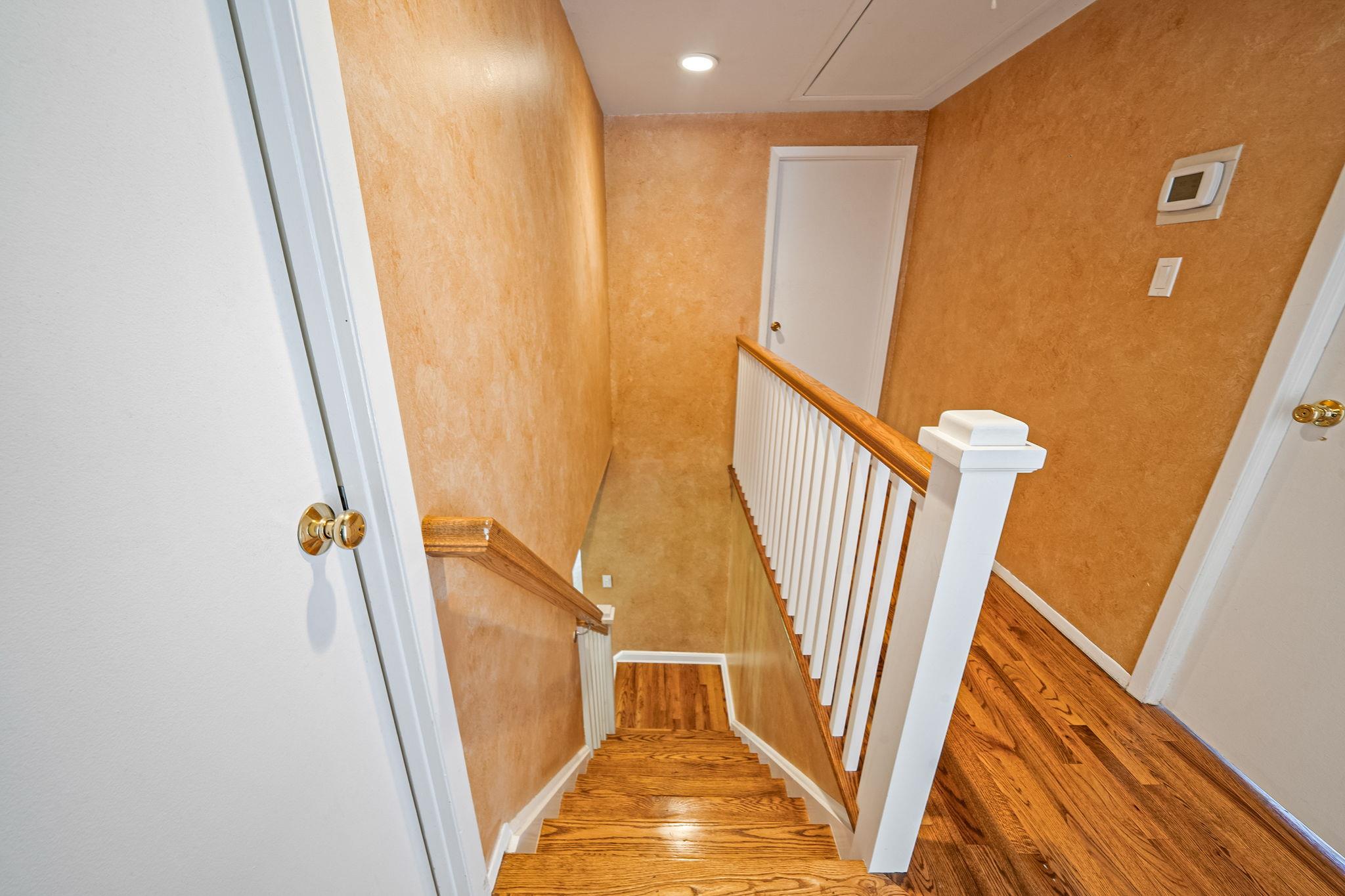 10 Patriot Court, Stony Brook, New York image 20