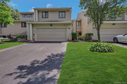 86 Chestnut Lane Woodbury NY 11797