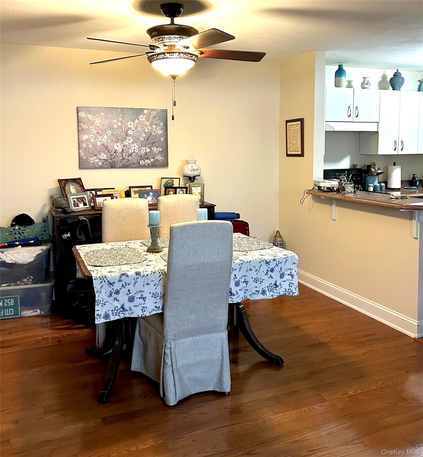 100 Connetquot Avenue 29