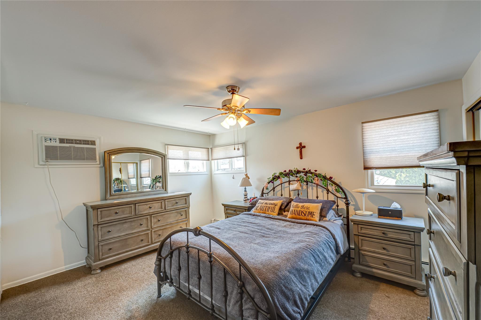 529 Myrtle Avenue, West Islip, New York image 9