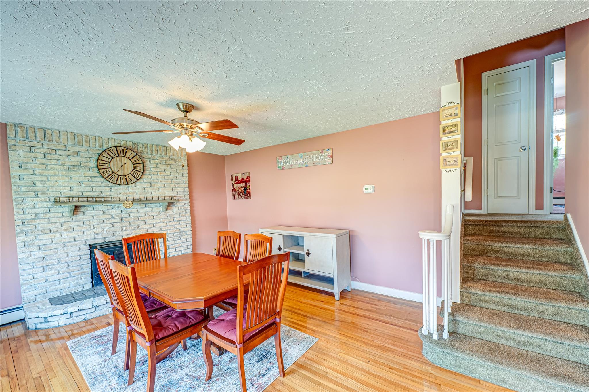 529 Myrtle Avenue, West Islip, New York image 2