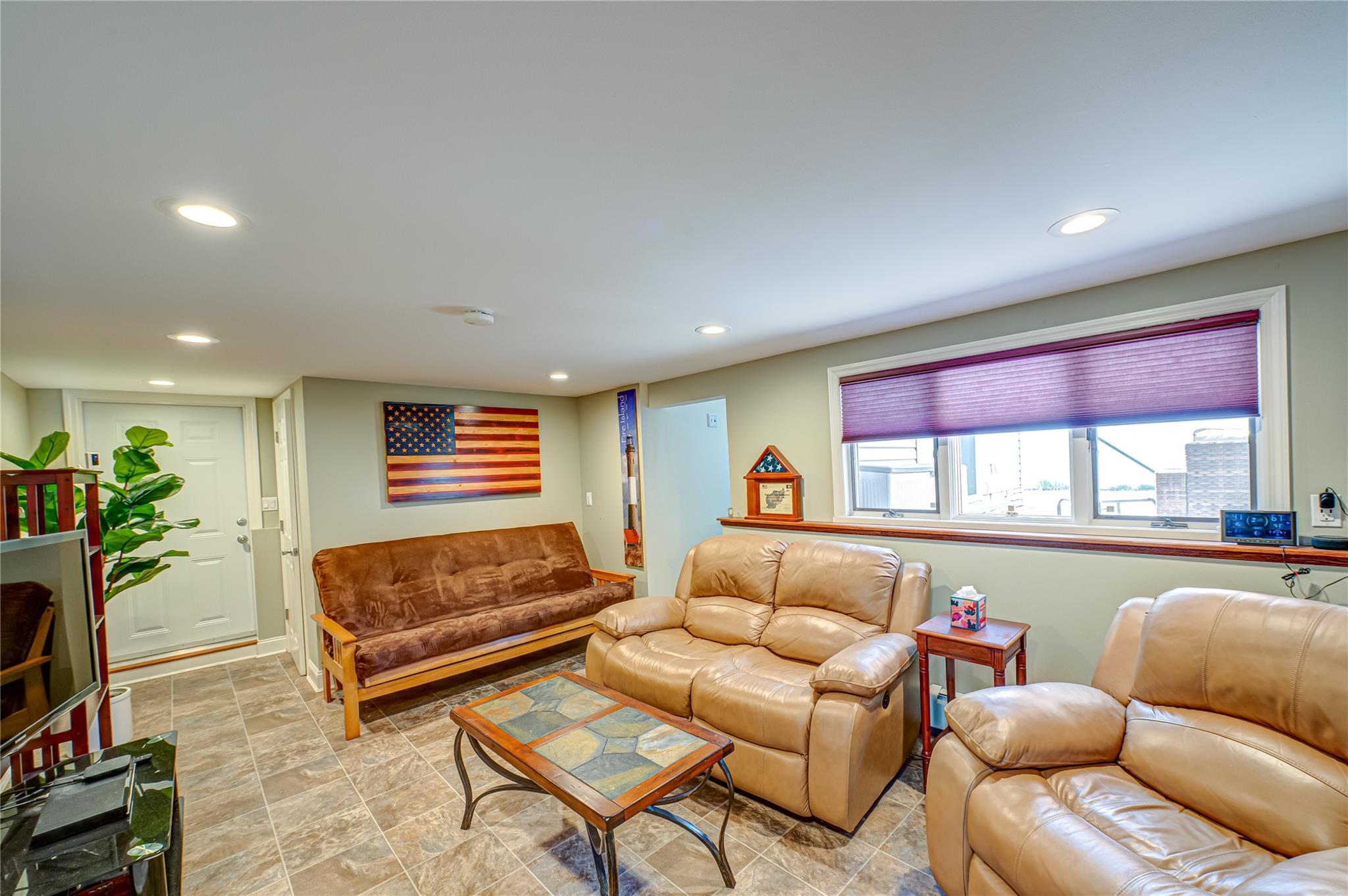 529 Myrtle Avenue, West Islip, New York image 6