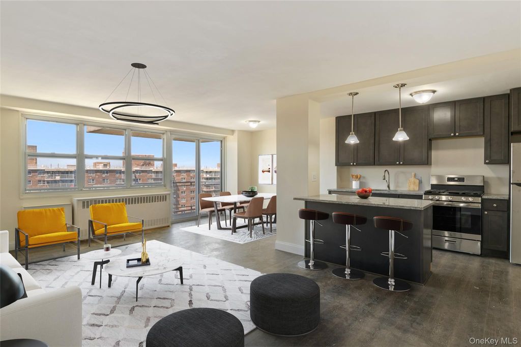 Photo of 820 Boynton Avenue #11D, Bronx, NY 10473 (MLS # 1004071)