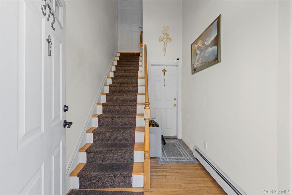 Photo of 372 Madison Street, Franklin Square, NY 11010 (MLS # 1000587)