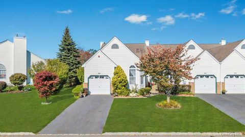 204 Caroline Court Port Jefferson Station NY 11776