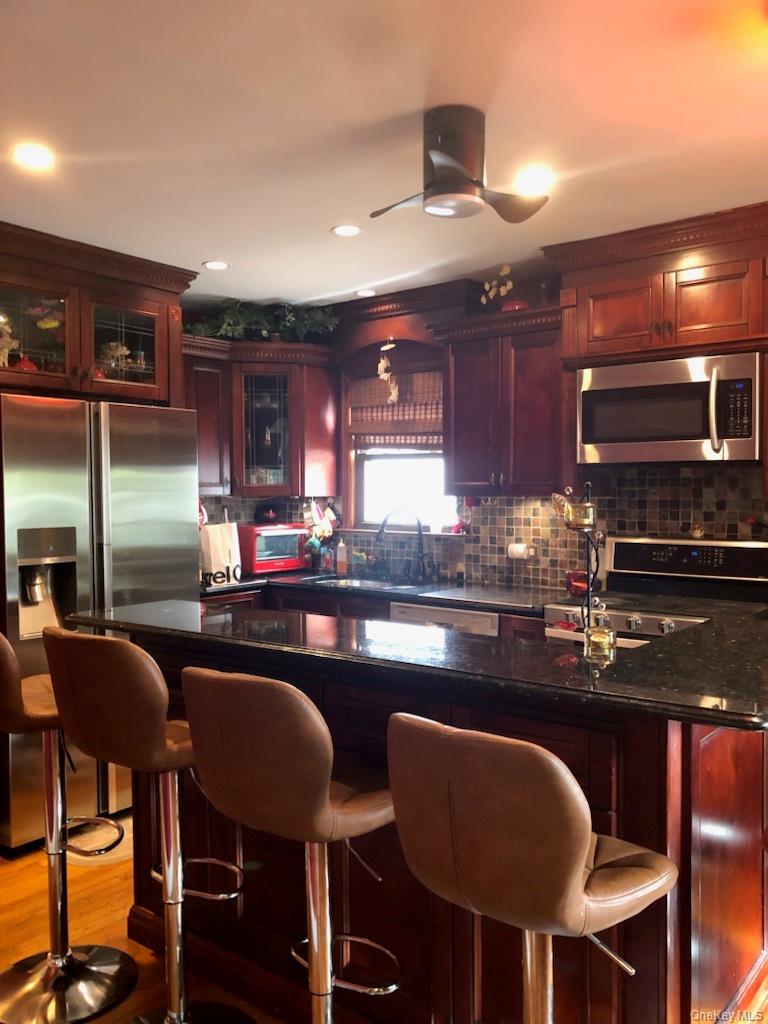 8217 263rd Street