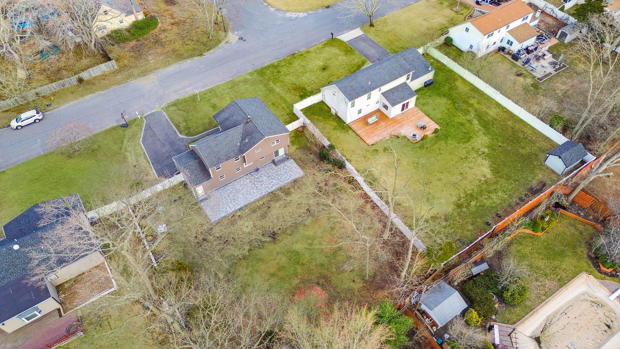 14 Sandpiper Lane, Coram, New York image 37