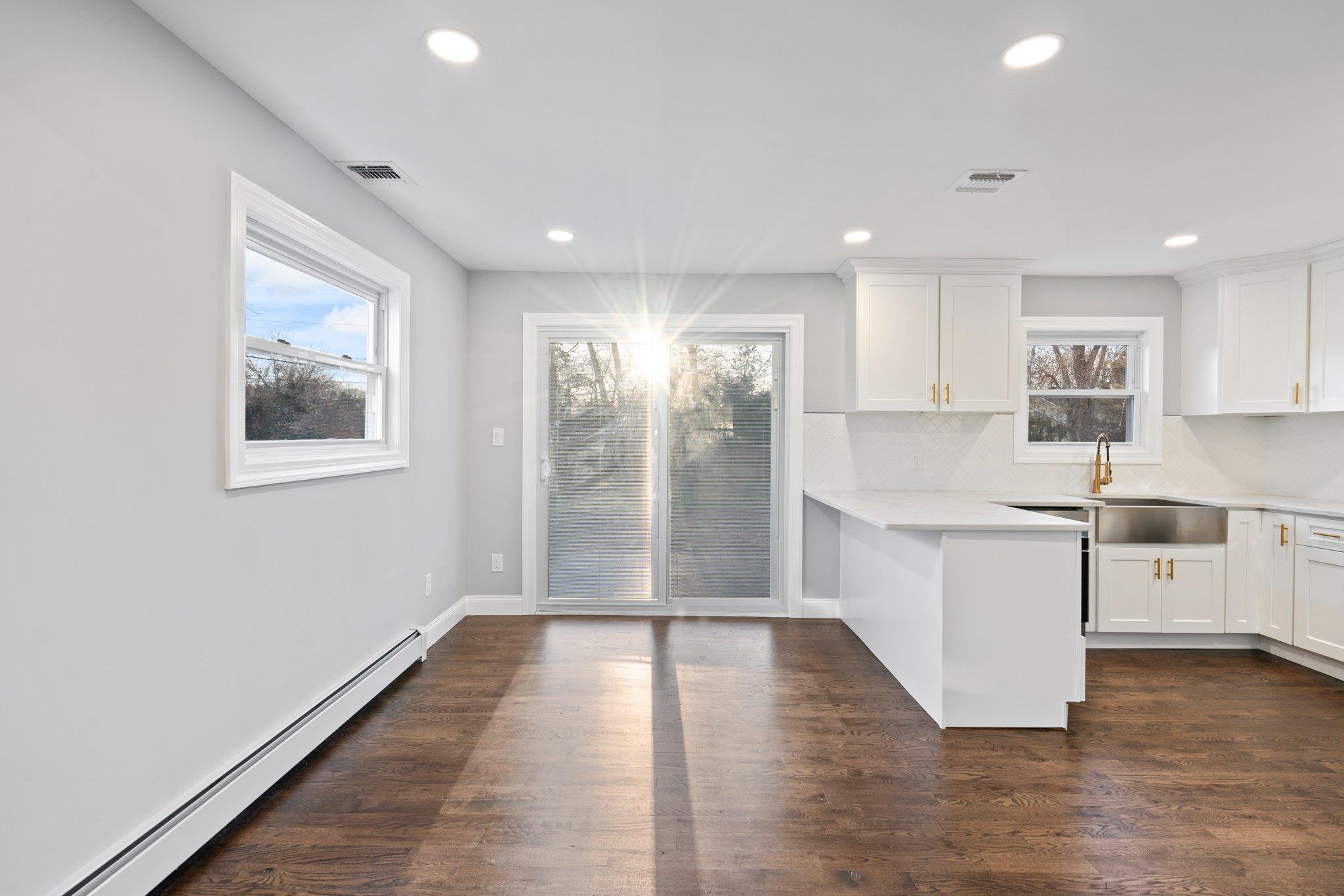 14 Sandpiper Lane, Coram, New York image 12