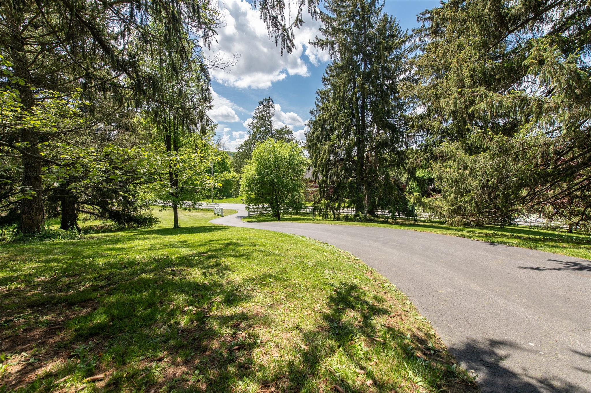 37 N Clove Road, Verbank, New York image 39