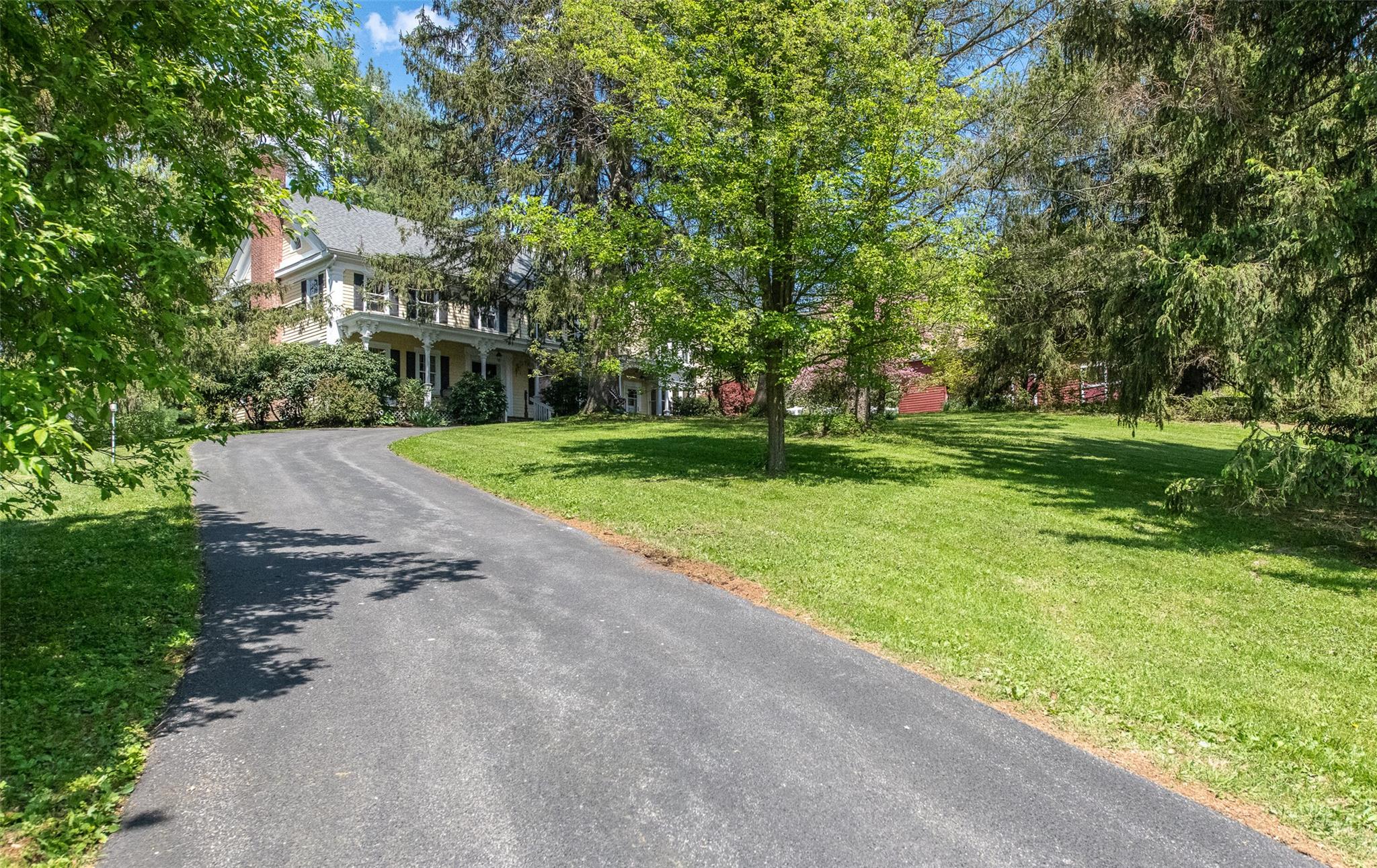37 N Clove Road, Verbank, New York image 1