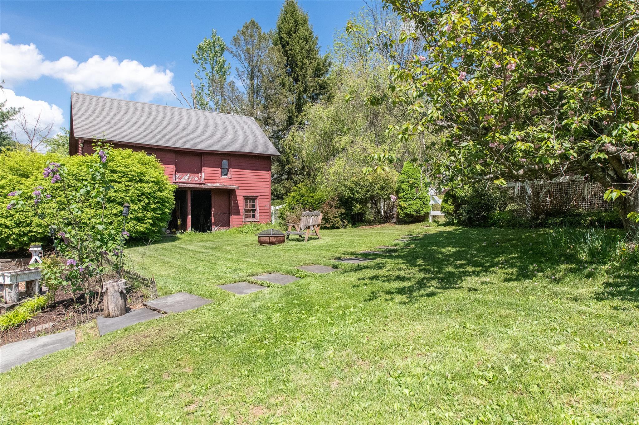37 N Clove Road, Verbank, New York image 8
