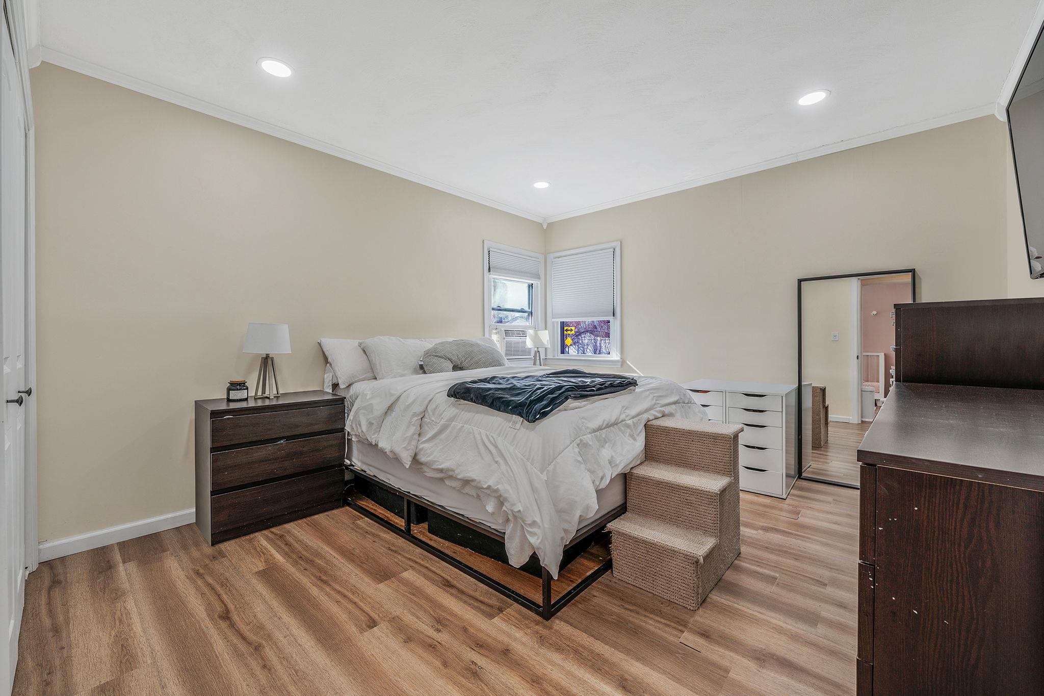 2325 Narraganset Avenue, Seaford, New York image 10