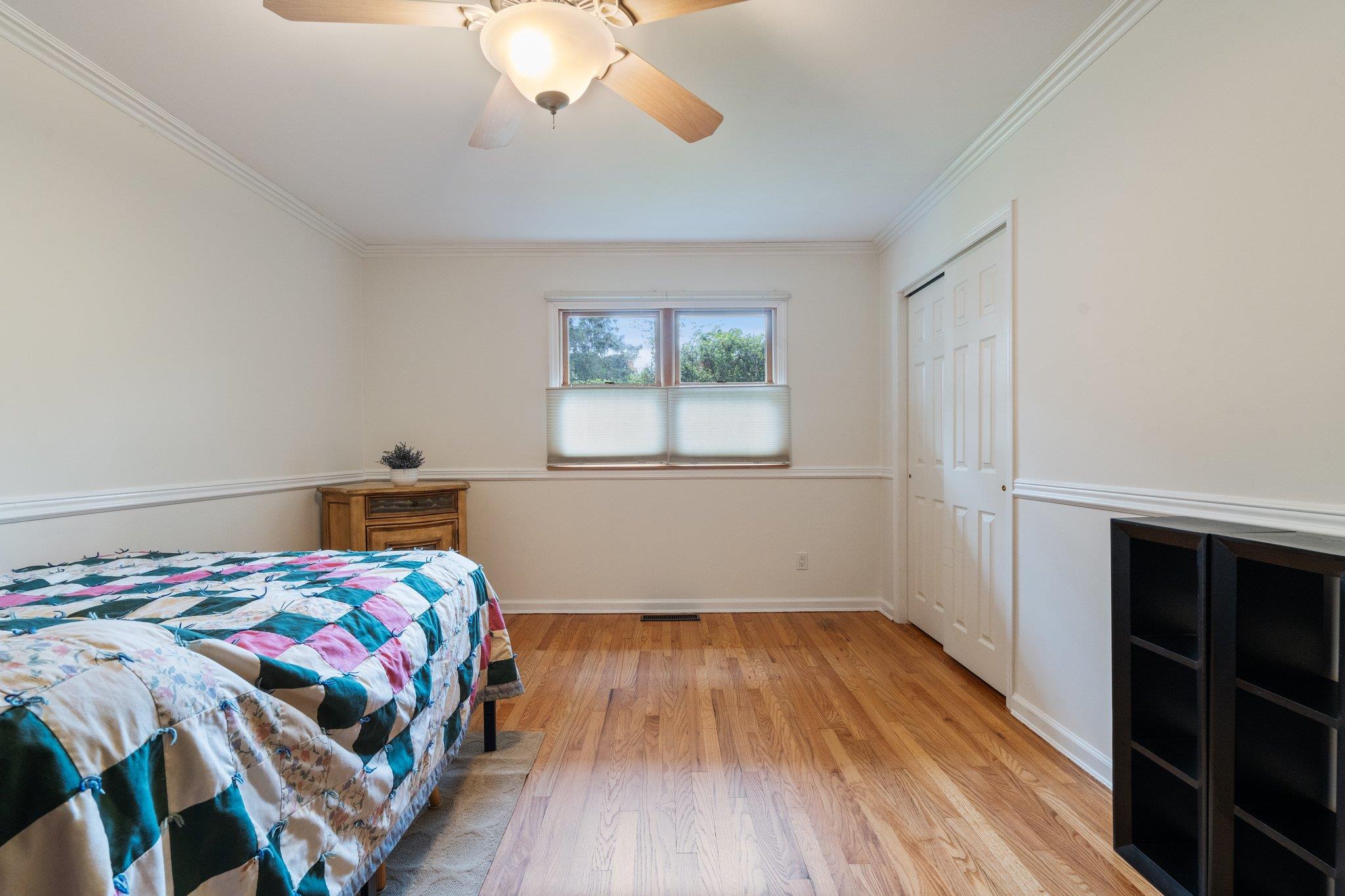 2 Canterbury Court, East Setauket, New York image 32