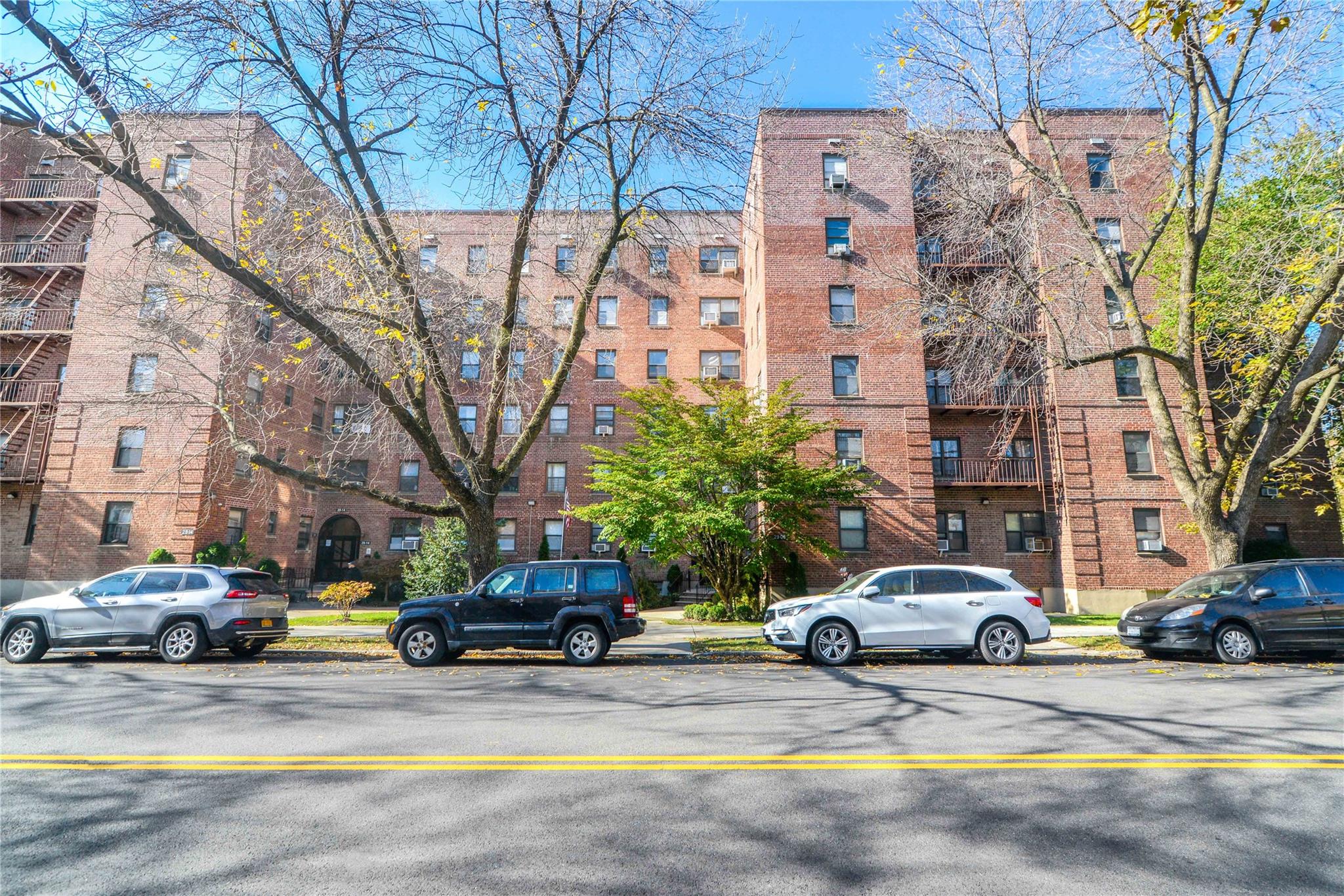 29-14 139th Street #5D, Flushing, New York image 1