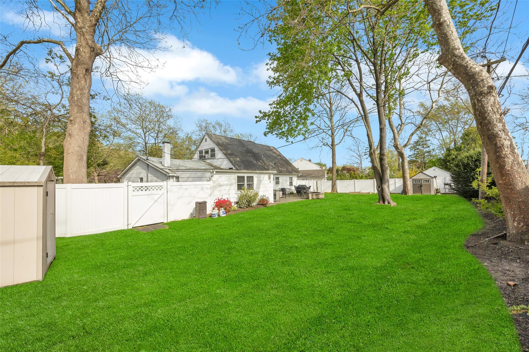 30 Twisting Drive, Lake Grove, New York image 34