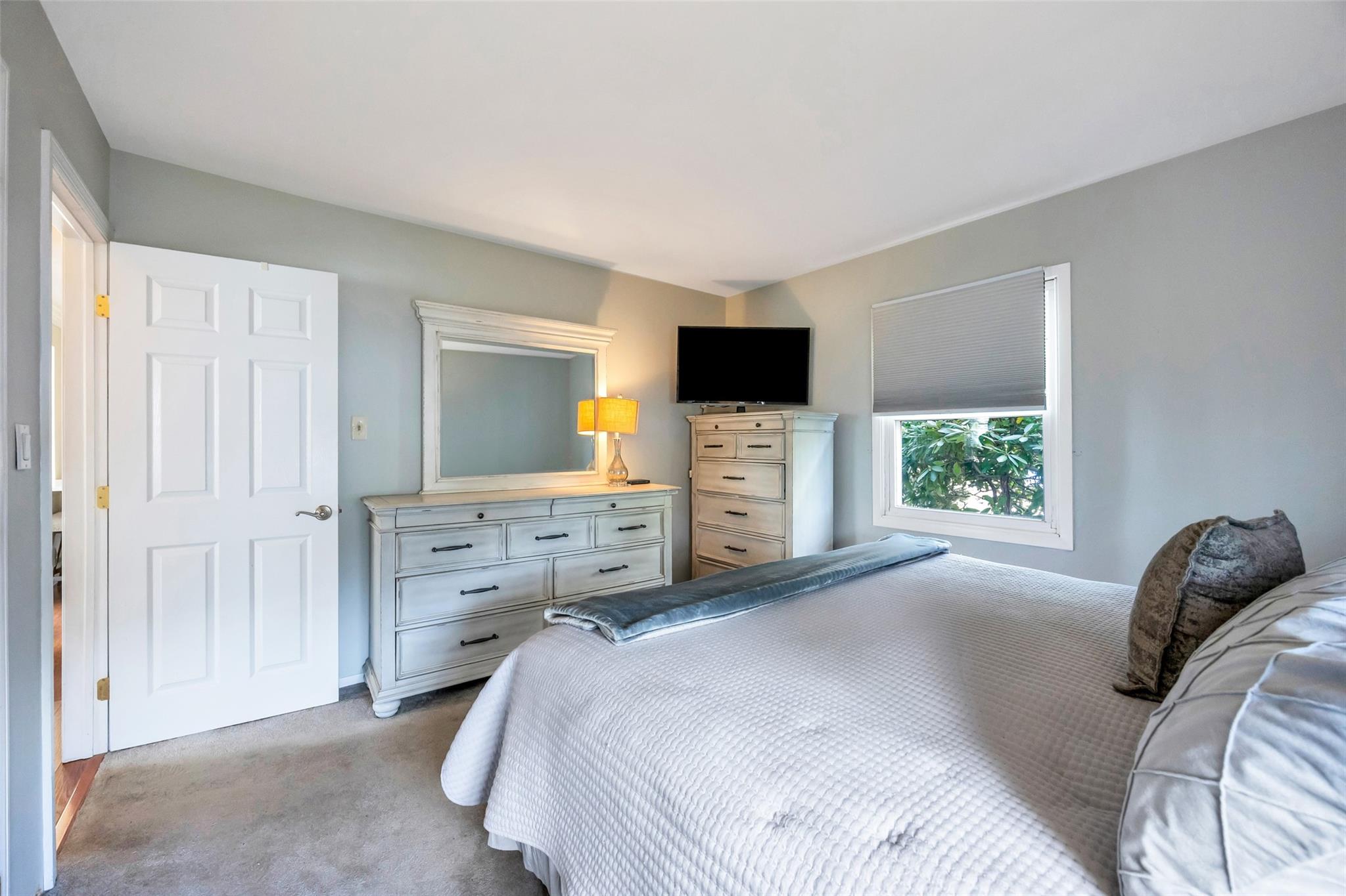 30 Twisting Drive, Lake Grove, New York image 23
