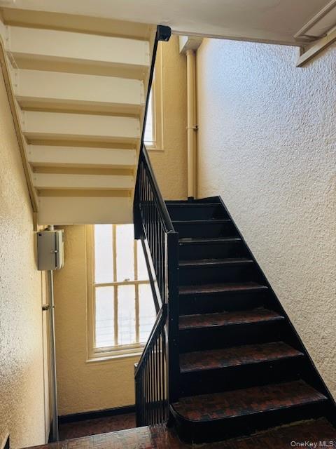 48-20 44th Street 4C