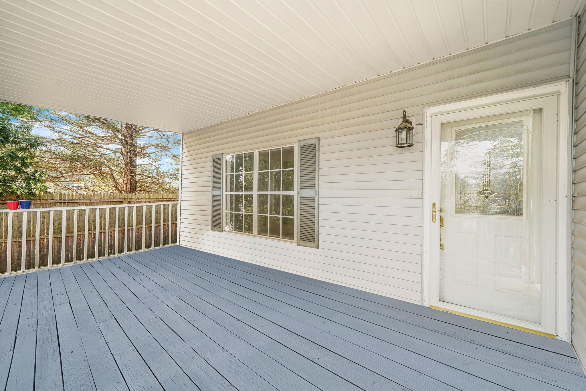 354 Lincoln Avenue, Islip, New York image 24