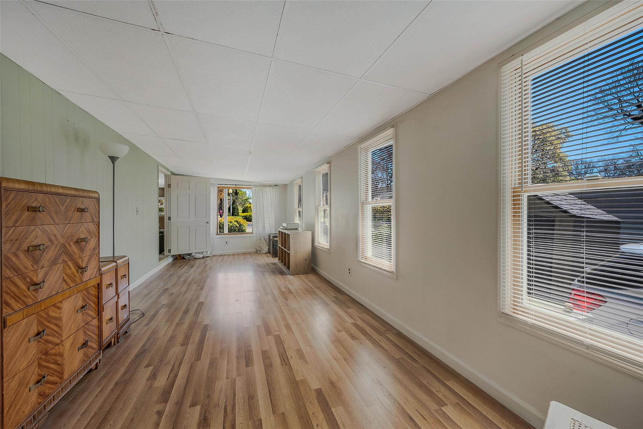 658 Sound Avenue #C15, Calverton, Florida image 5