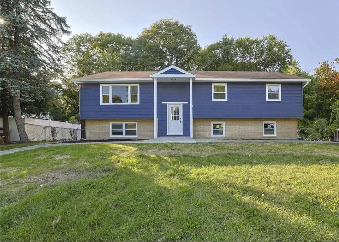 Rental Property at Delaware Road, Newburgh, New York - Bedrooms: 3 
Bathrooms: 2 
Rooms: 7  - $3,500 MO.