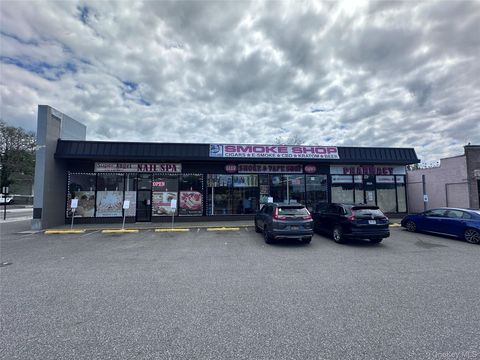 5640-18 Merrick Road 4 Massapequa NY 11758