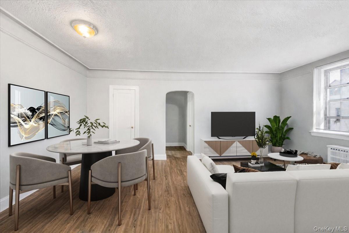 7 Greenridge Avenue B8