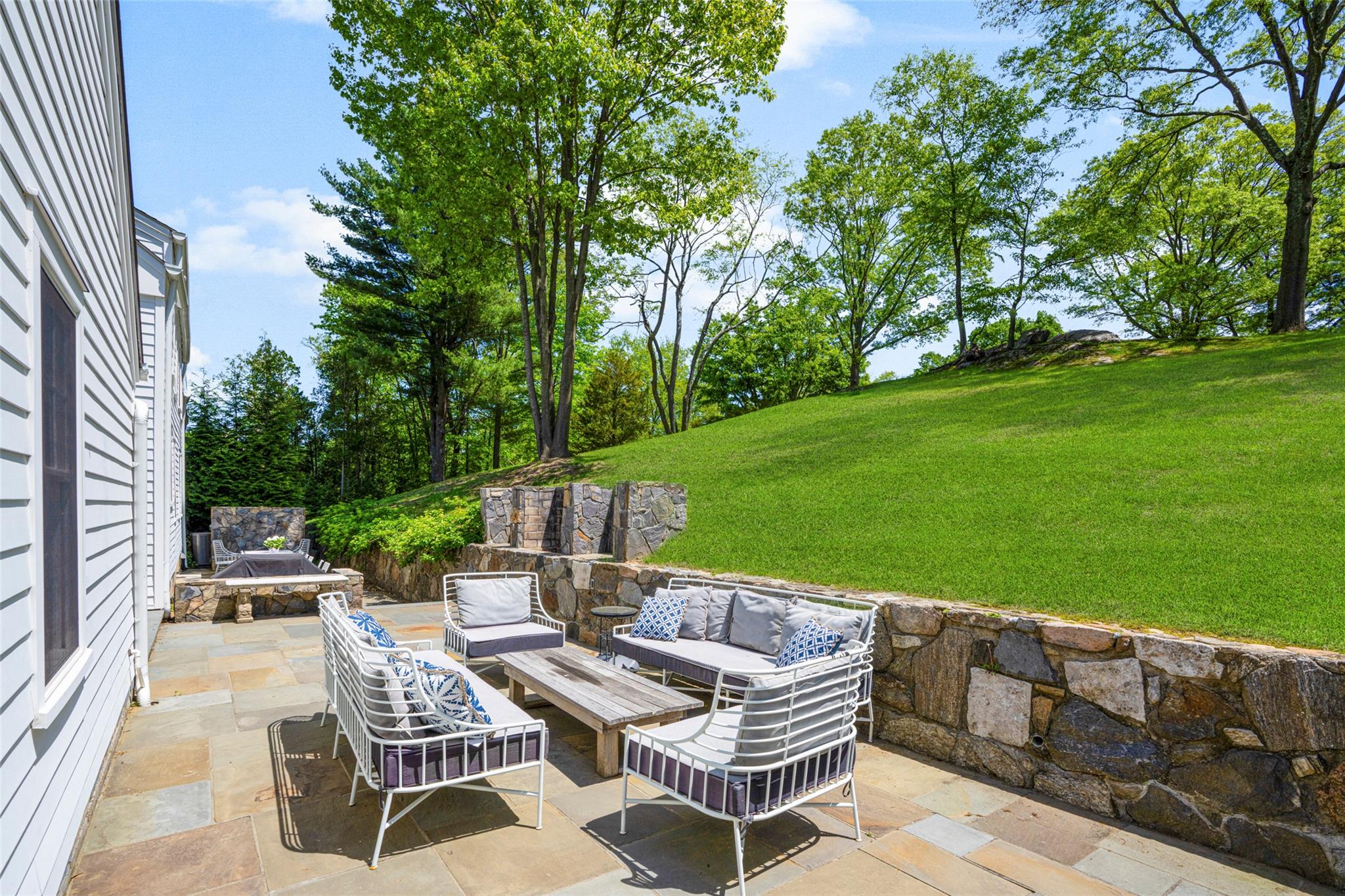 28 Colonial Road, White Plains, New York image 39
