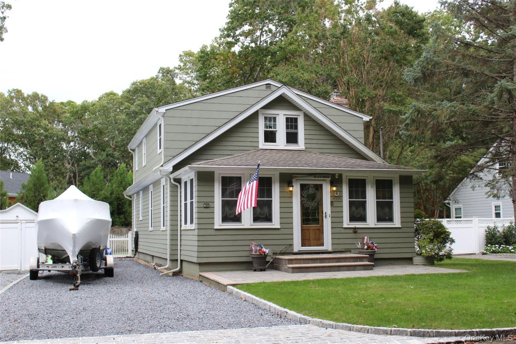 Photo of 4595 S Harbor Road, Southold, NY 11971 (MLS # 1065984)
