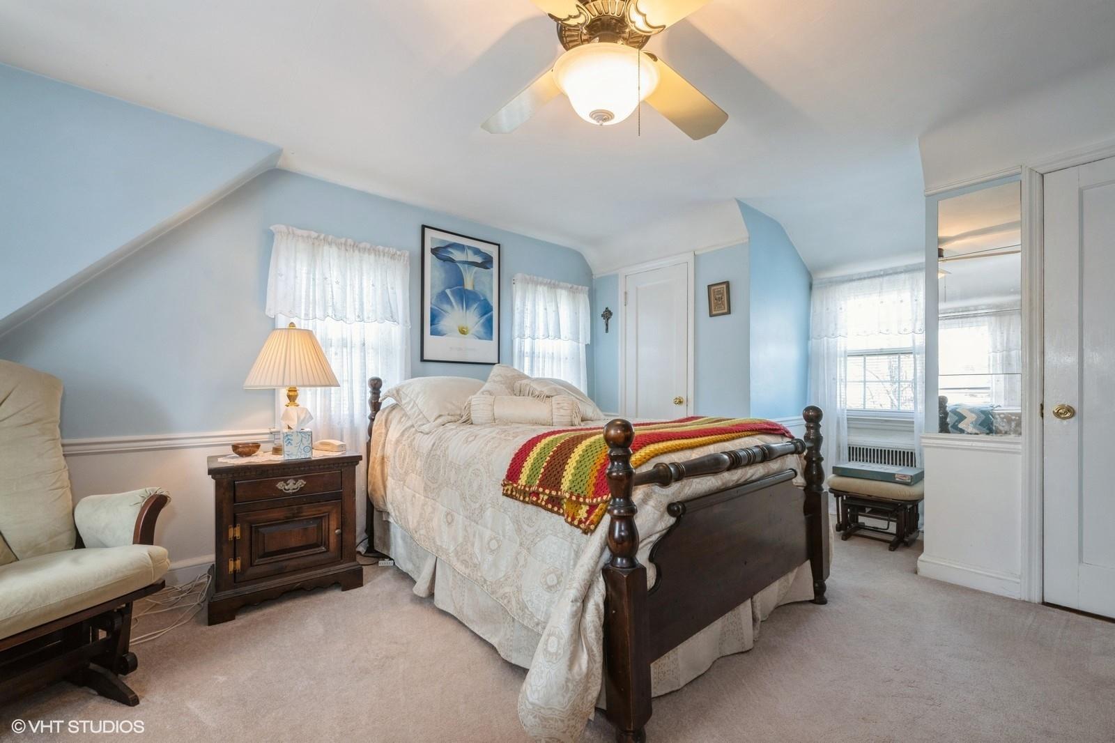 3918 Park Avenue, Seaford, New York image 16