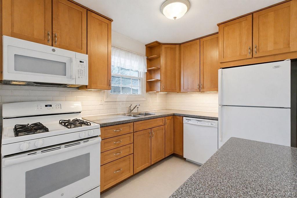 3609 N Wilshire Lane 3609 F