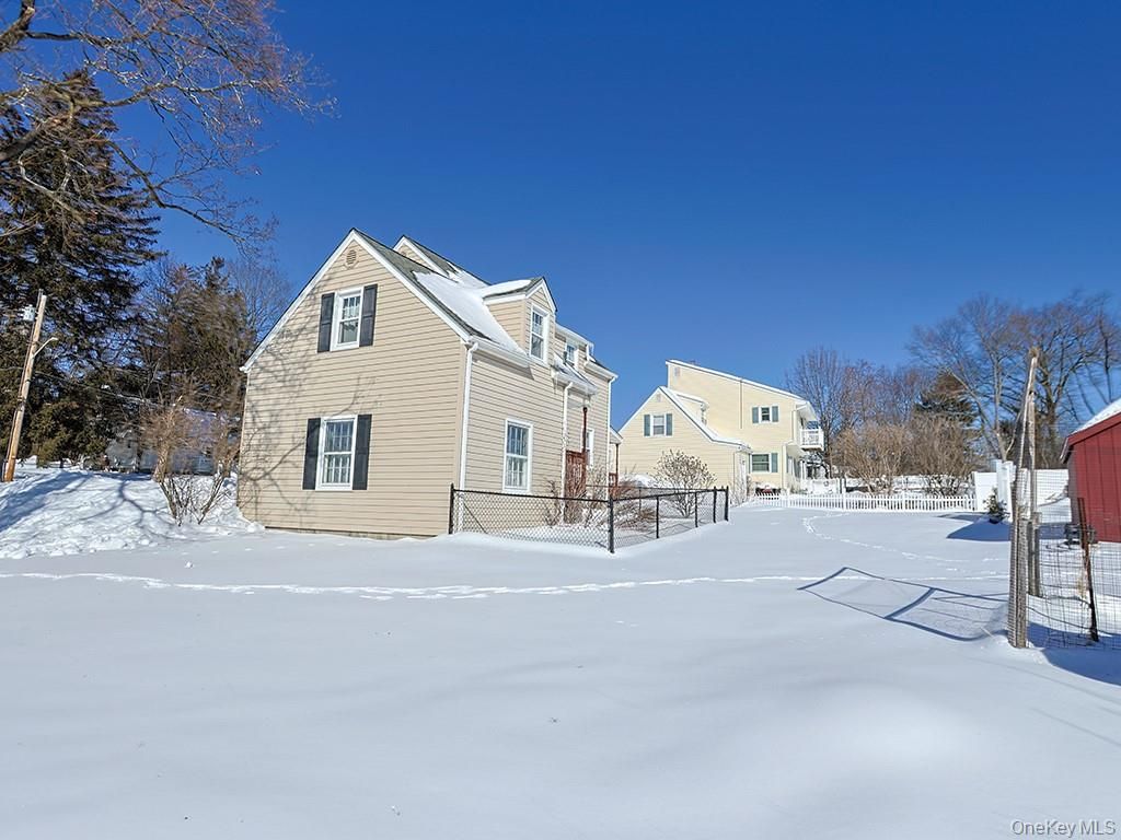 Photo of 5 Oxford Road, Goshen, NY 10924 (MLS # 957418)