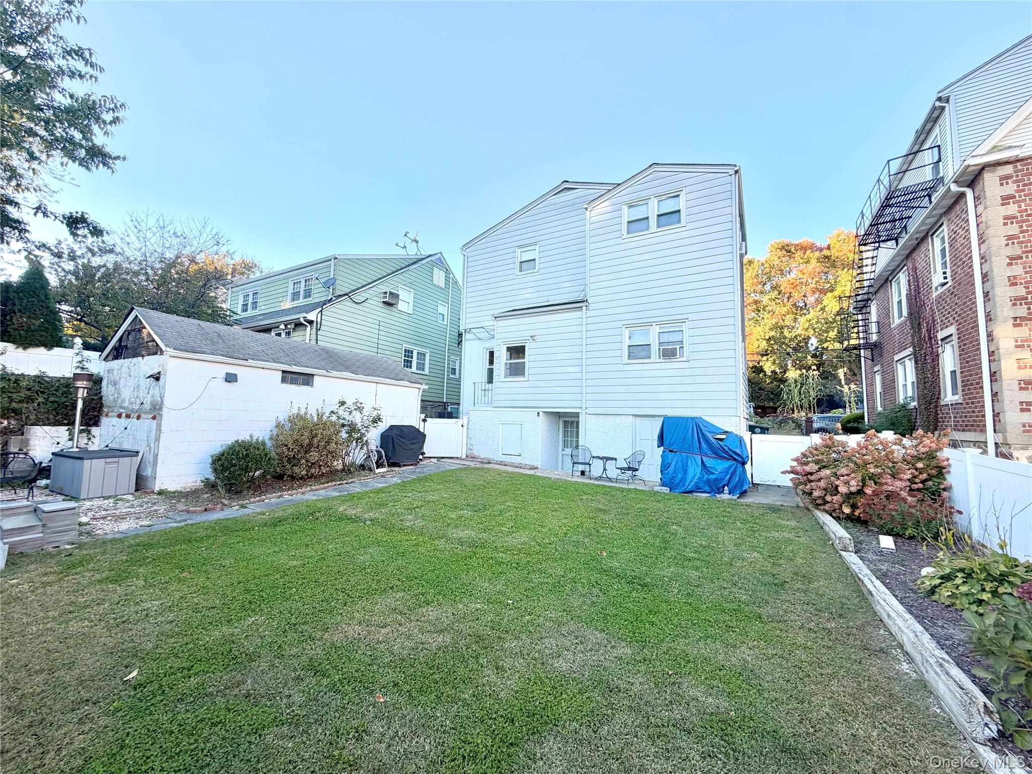128 Touraine Avenue