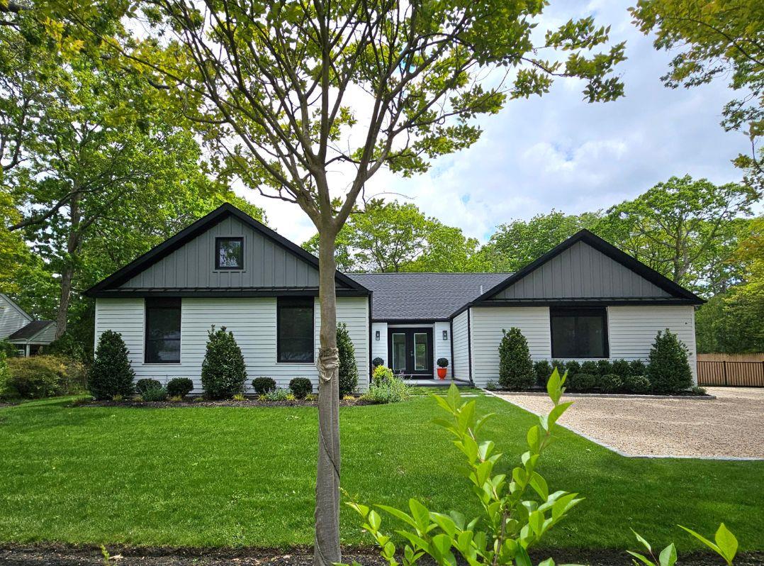 Hampton Street, Westhampton Beach, Hamptons, NY - 3 Bedrooms  
4 Bathrooms - 