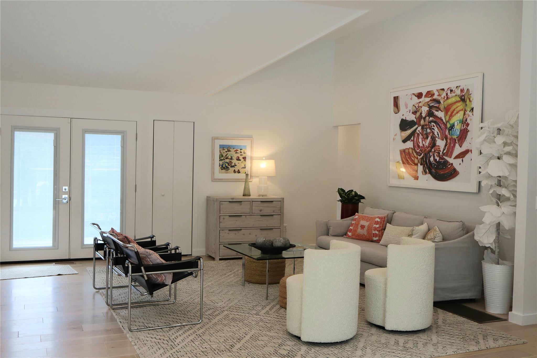 10 Hampton Street, Westhampton Beach, New York image 5