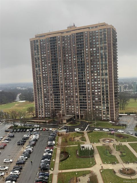 269-10 17K Grand Central Parkway Unit 17K, Floral Park, NY 11005 - MLS#: 946918