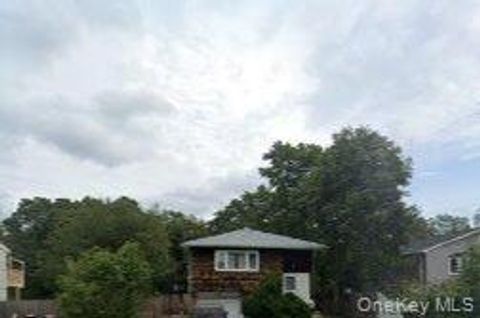 41 Maple Place, Central Islip, NY 11722 - MLS#: 918379