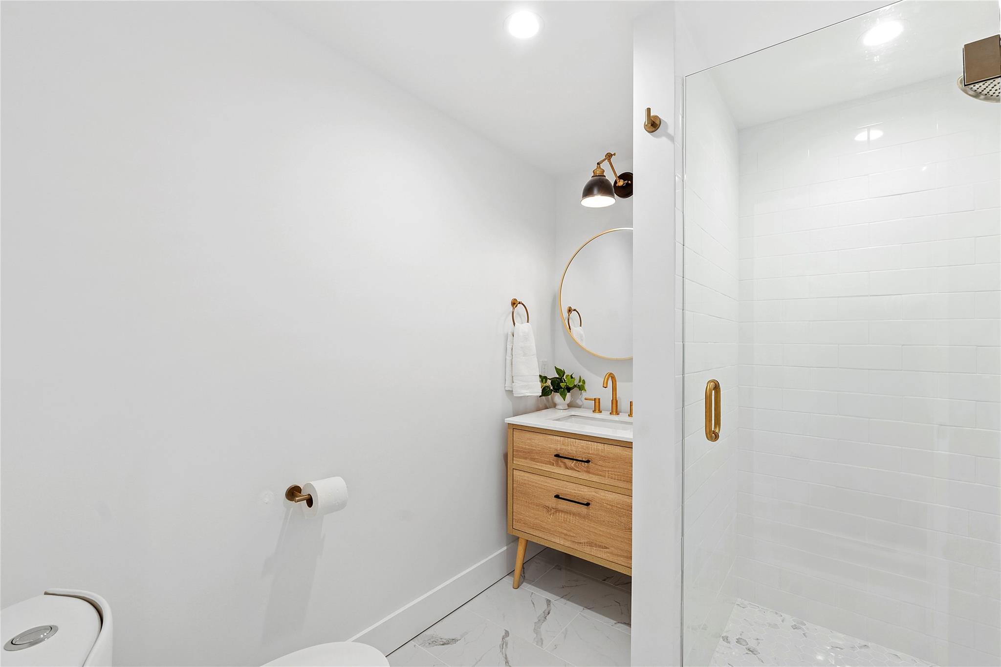 20 Boatheaders Lane, East Hampton, New York image 10